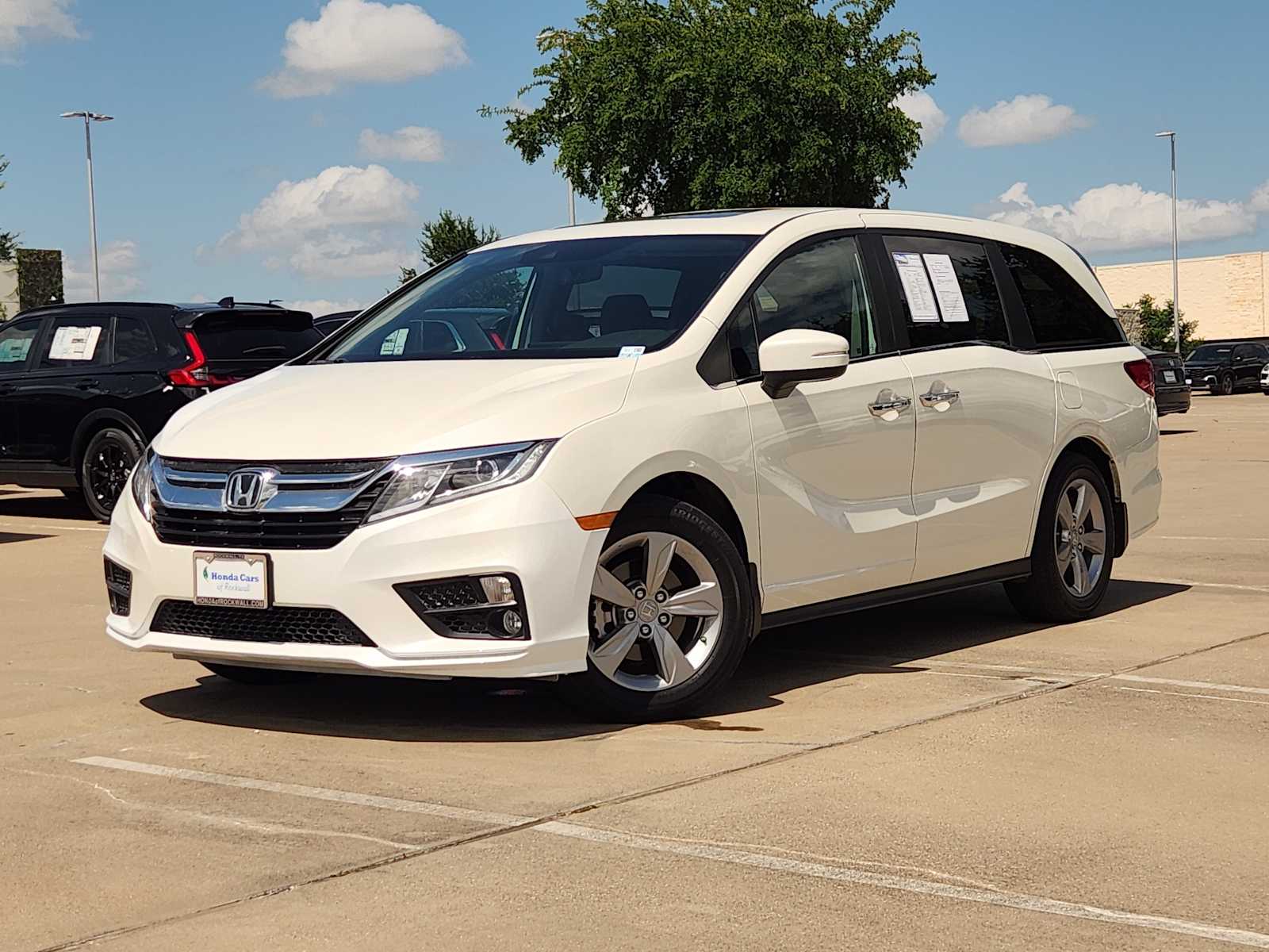White 2018 Honda Odyssey Minivan 9-Speed Automatic