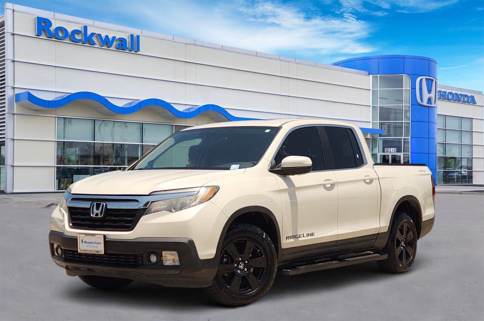 White 2019 Honda Ridgeline Pickup Truck All-Wheel Drive 6-Speed Automatic