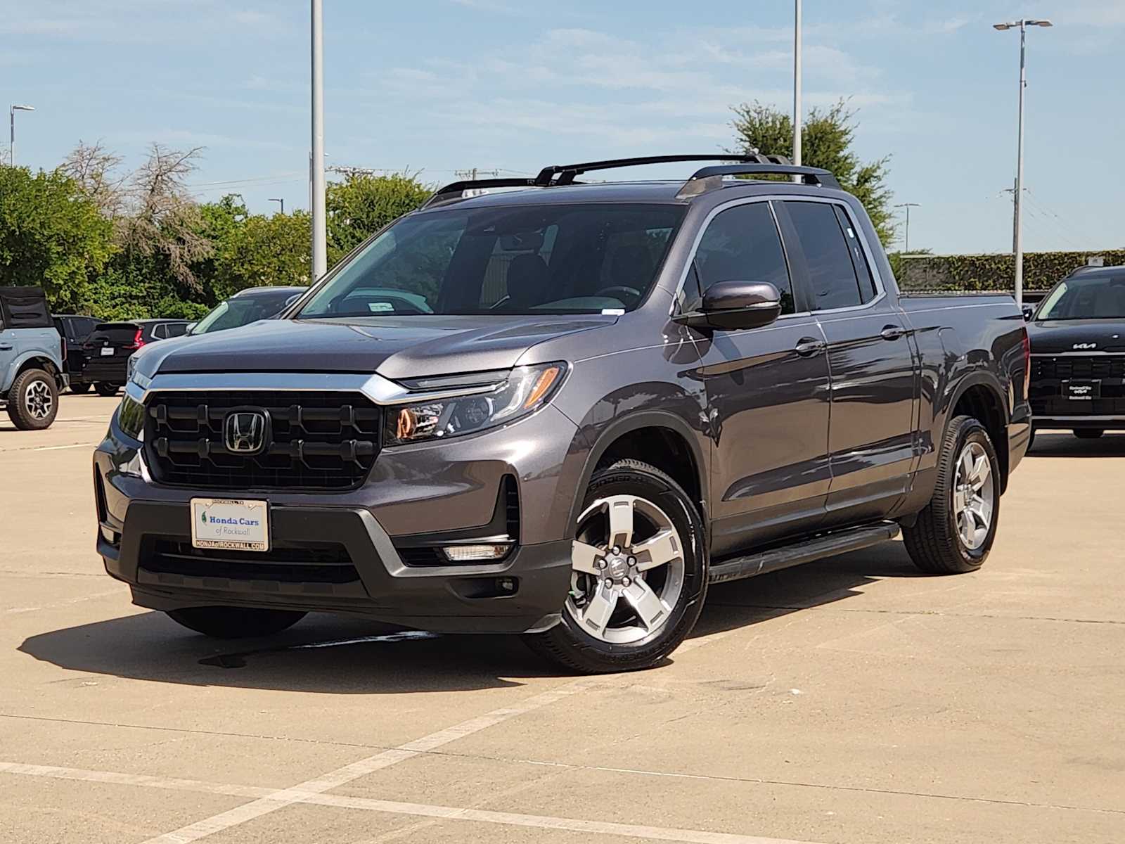 Gray (Modern Steel Metallic) 2024 Honda Ridgeline Pickup Truck All-Wheel Drive 9-Speed Automatic