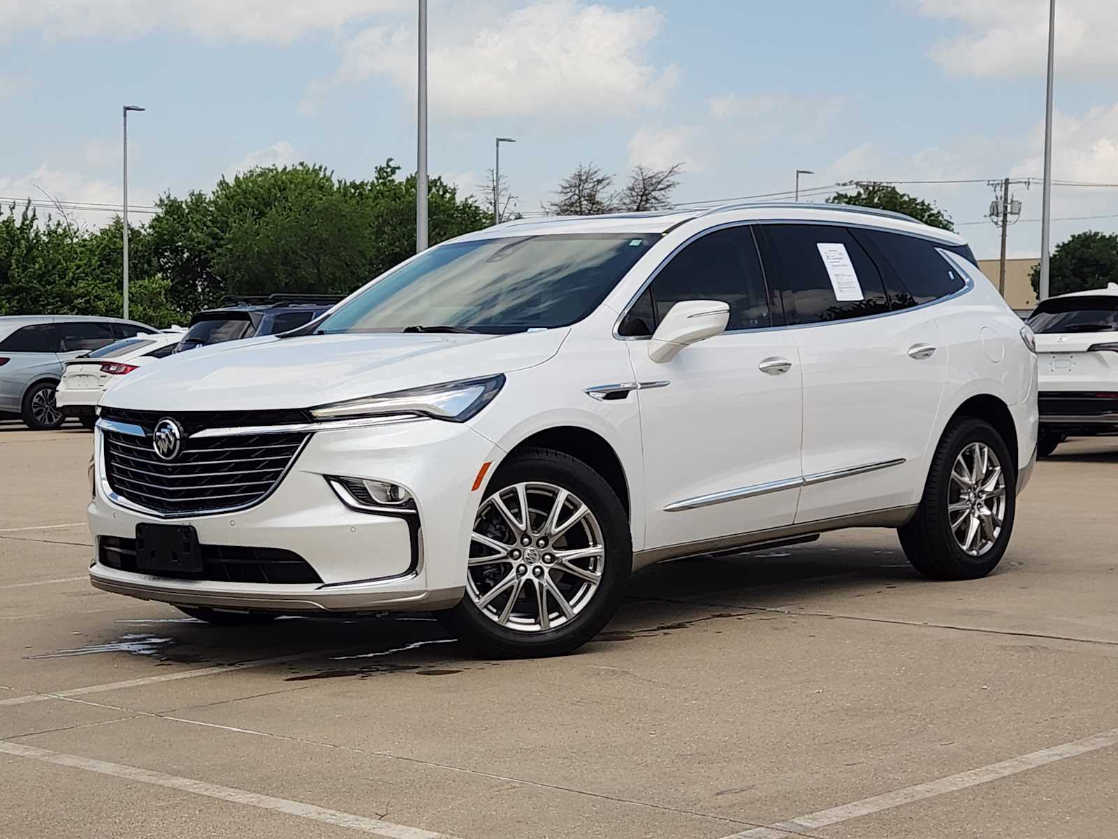 White Frost Tricoat 2023 Buick Enclave Premium FWD SUV / Crossover Front-Wheel Drive 9-Speed Automatic