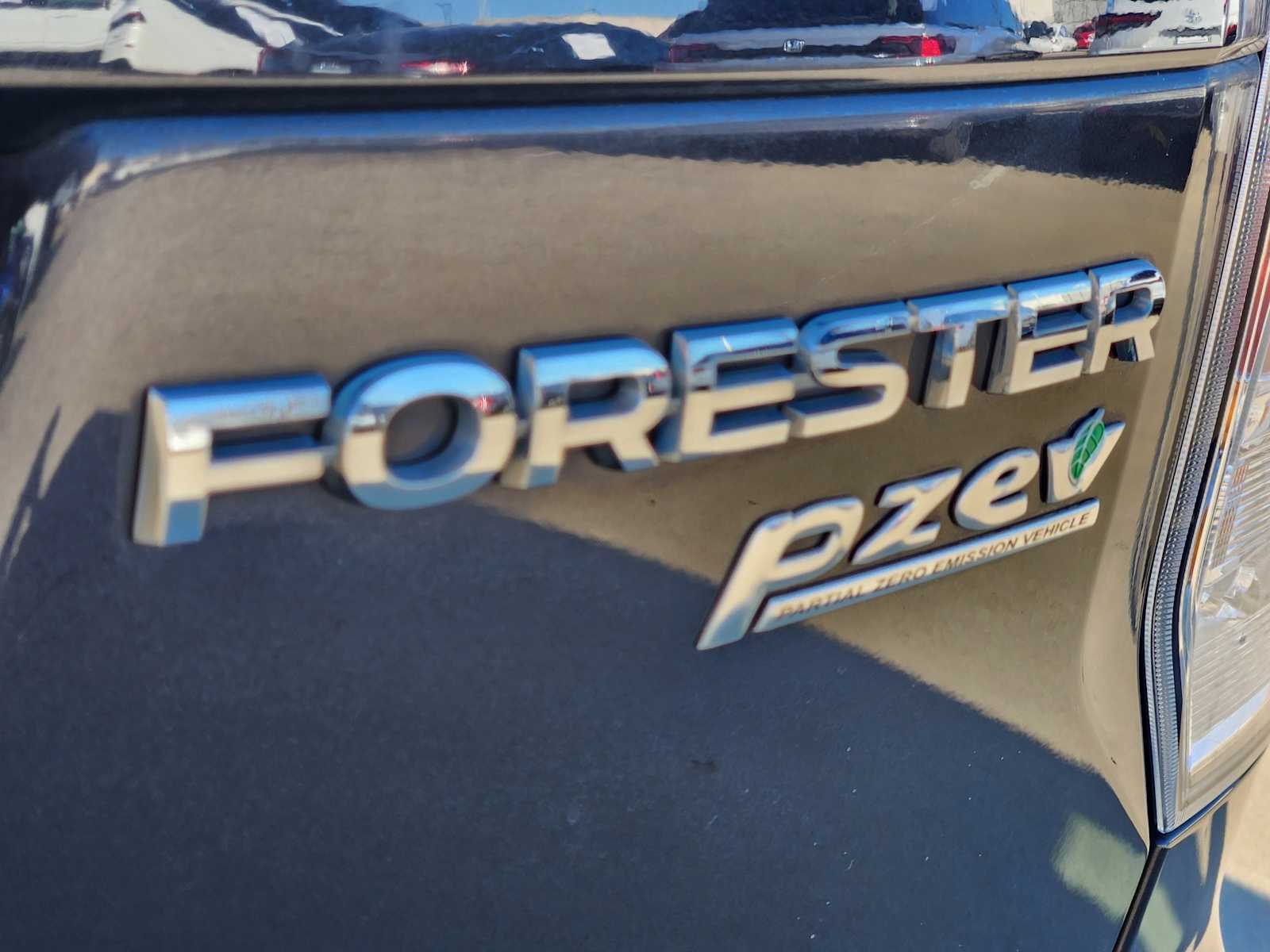 View vehicle photo 7