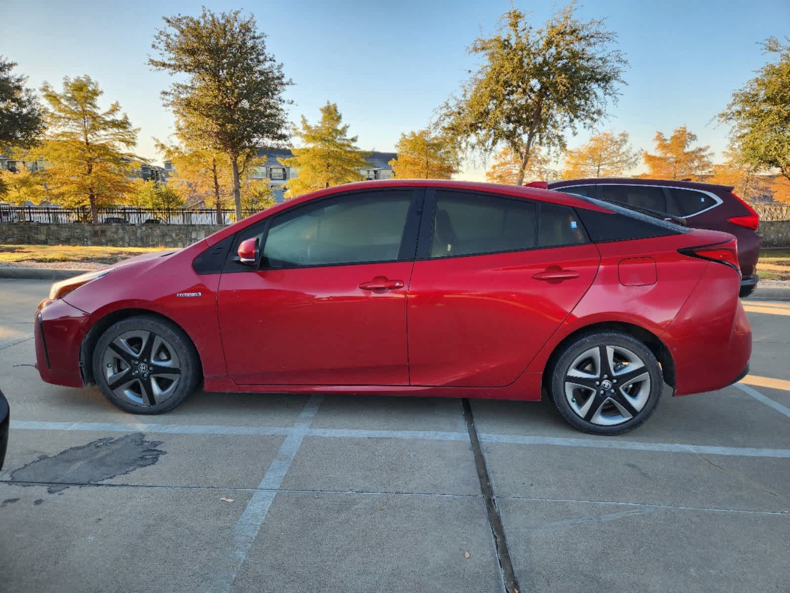 2021 Toyota Prius L Eco 4