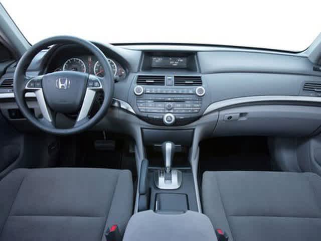 2010 Honda Accord LX 4