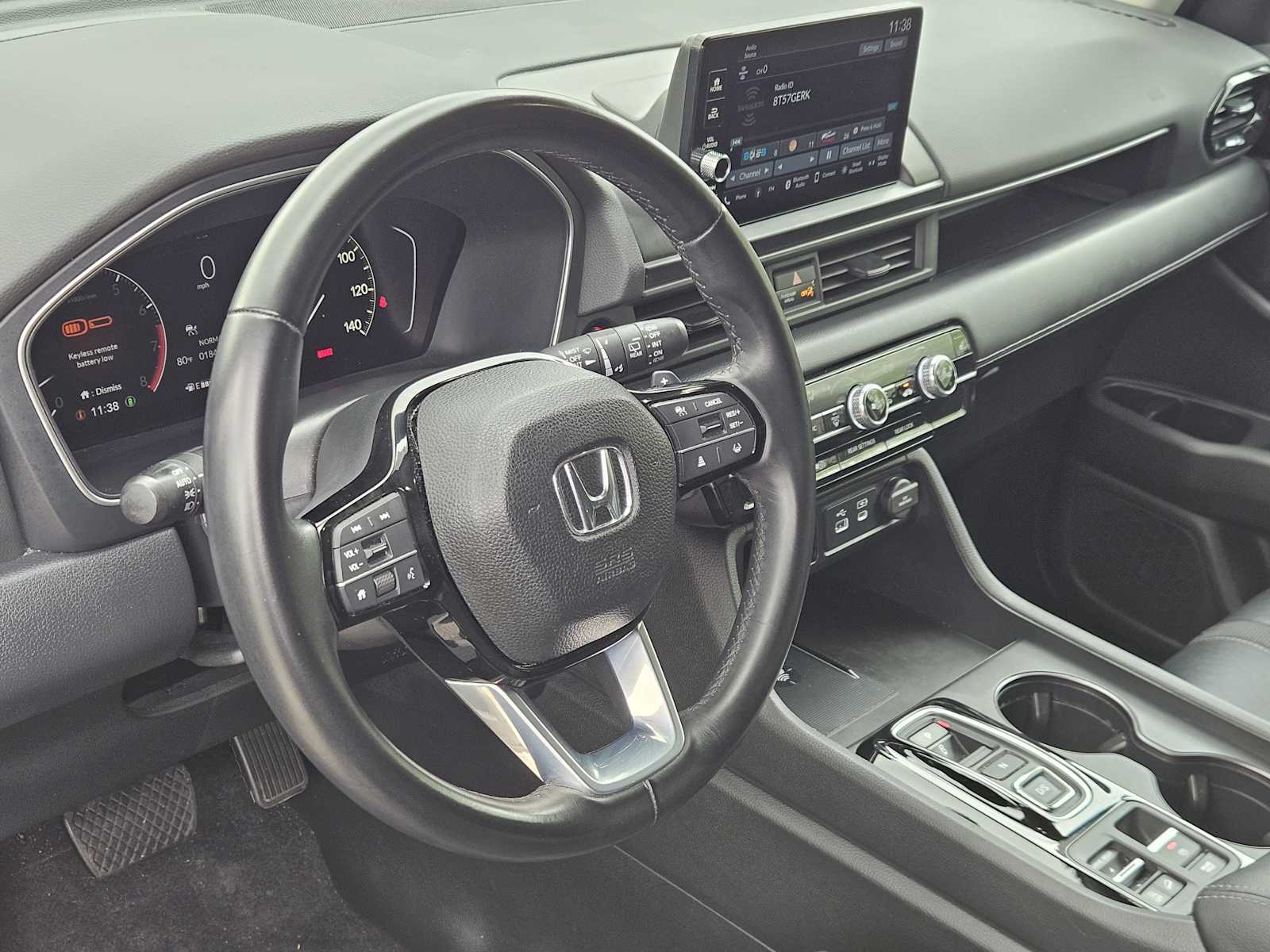 View vehicle photo 2