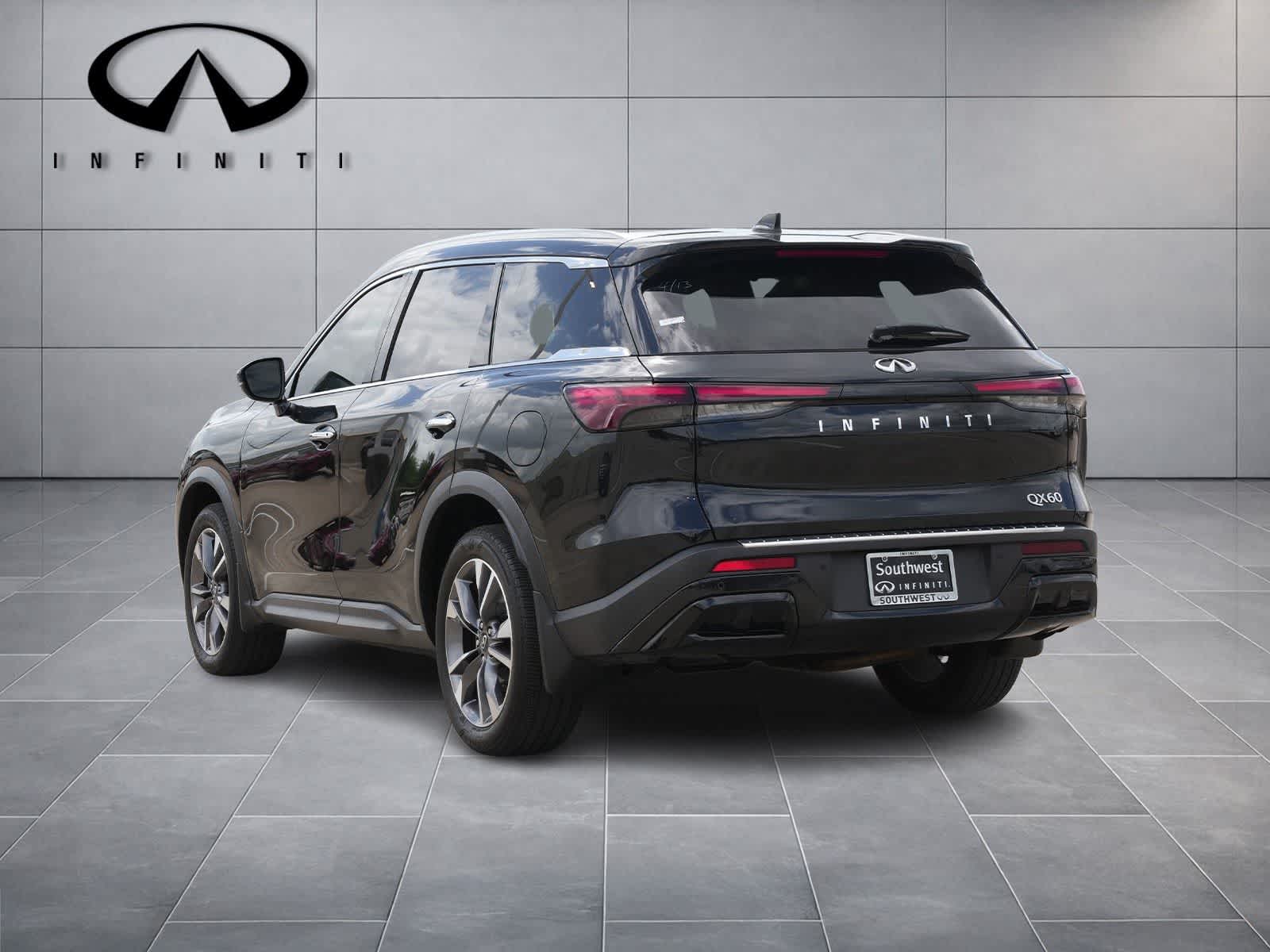 View vehicle photo 5