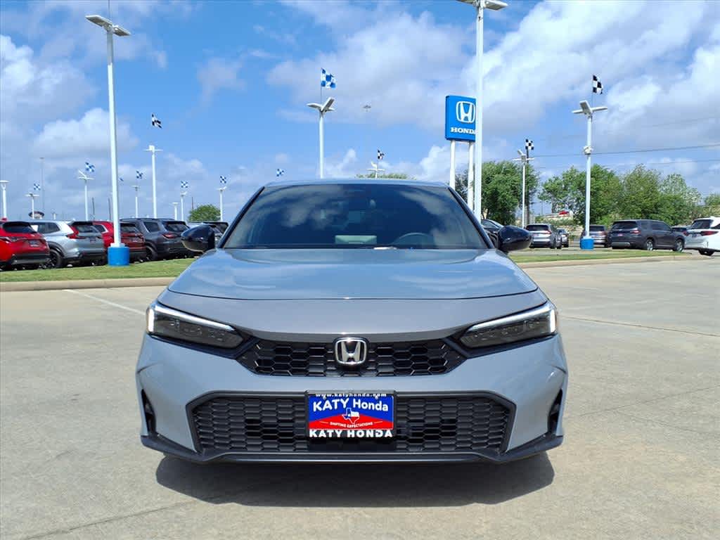 View vehicle photo 3