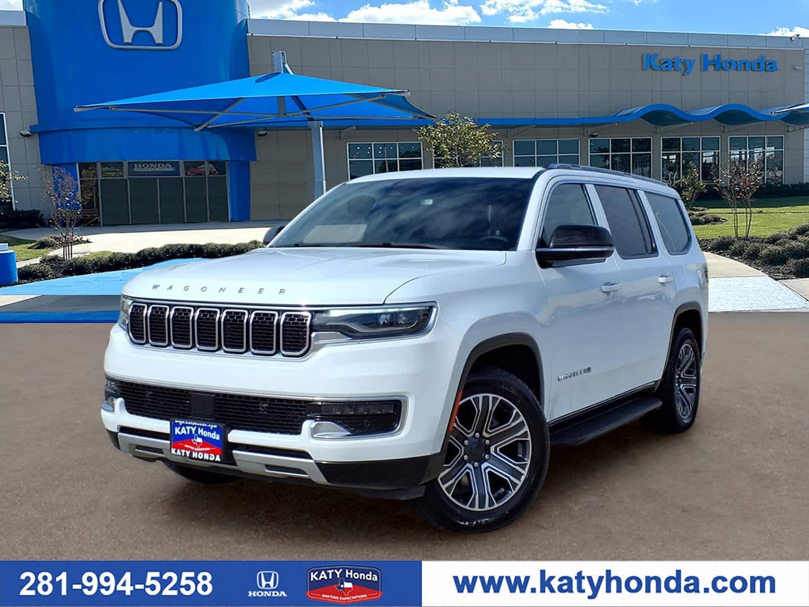 Bright White Clearcoat 2024 Jeep Wagoneer Series II RWD SUV / Crossover 4X2 8-Speed Automatic