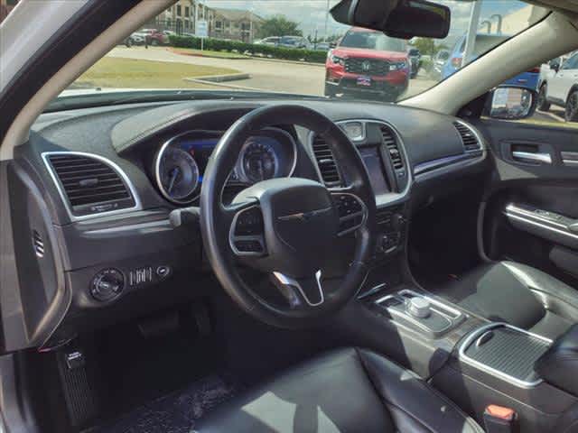 Used 2022 Chrysler 300 Touring L with VIN 2C3CCADG6NH121043 for sale in Katy, TX