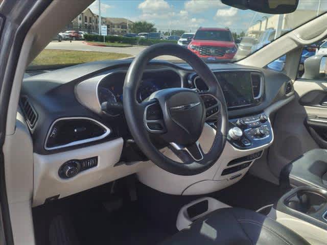 Used 2022 Chrysler Pacifica Touring L with VIN 2C4RC1BG0NR142053 for sale in Katy, TX