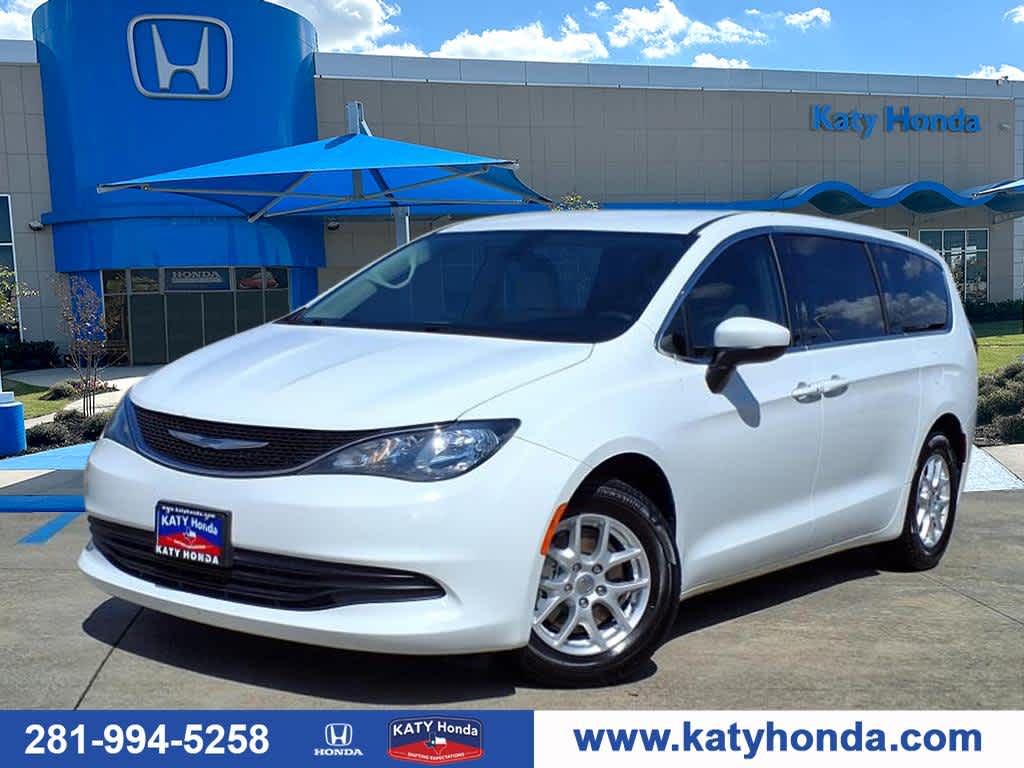 2017 Chrysler Pacifica LX