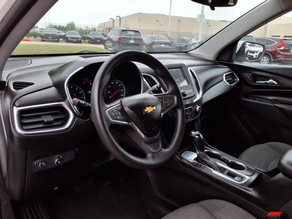 Used 2018 Chevrolet Equinox LT with VIN 2GNAXJEV7J6185545 for sale in Katy, TX