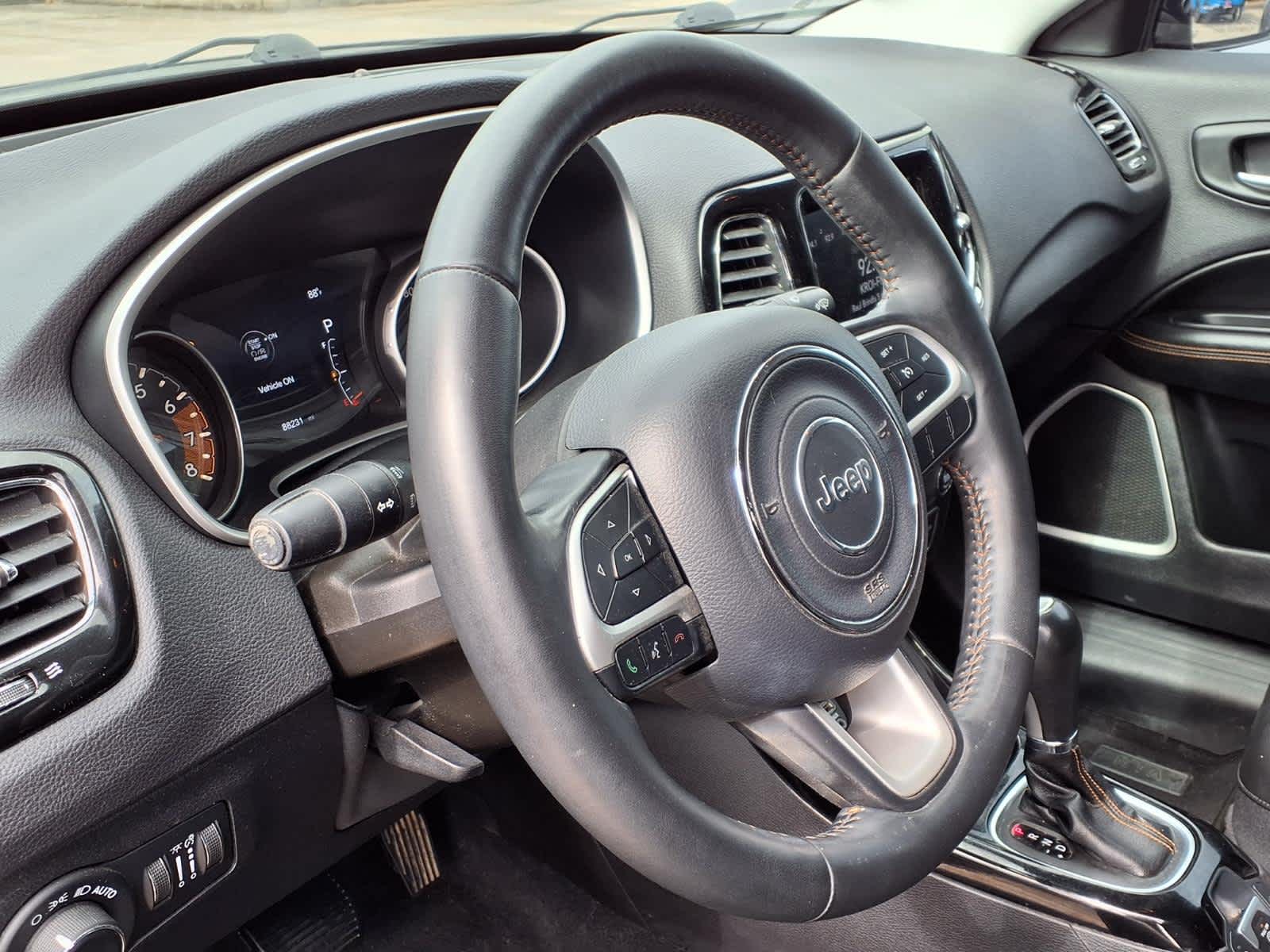 car-gallery-2