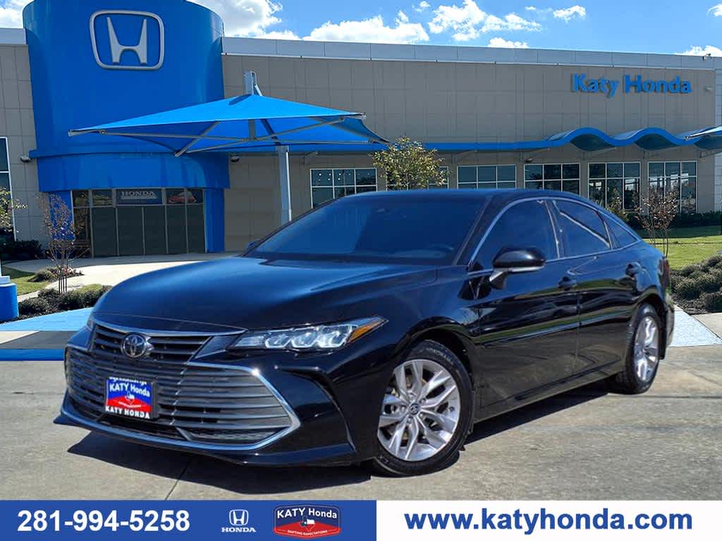2020 Toyota Avalon XLE