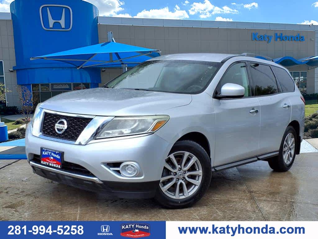 2015 Nissan Pathfinder S