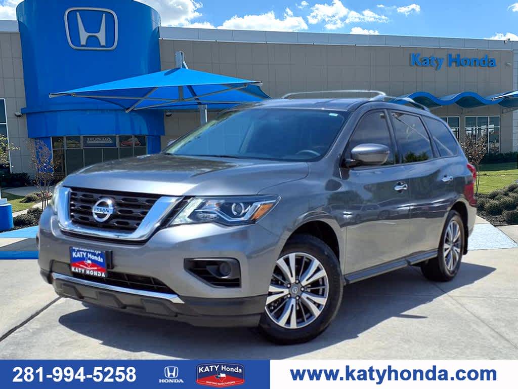 2020 Nissan Pathfinder S