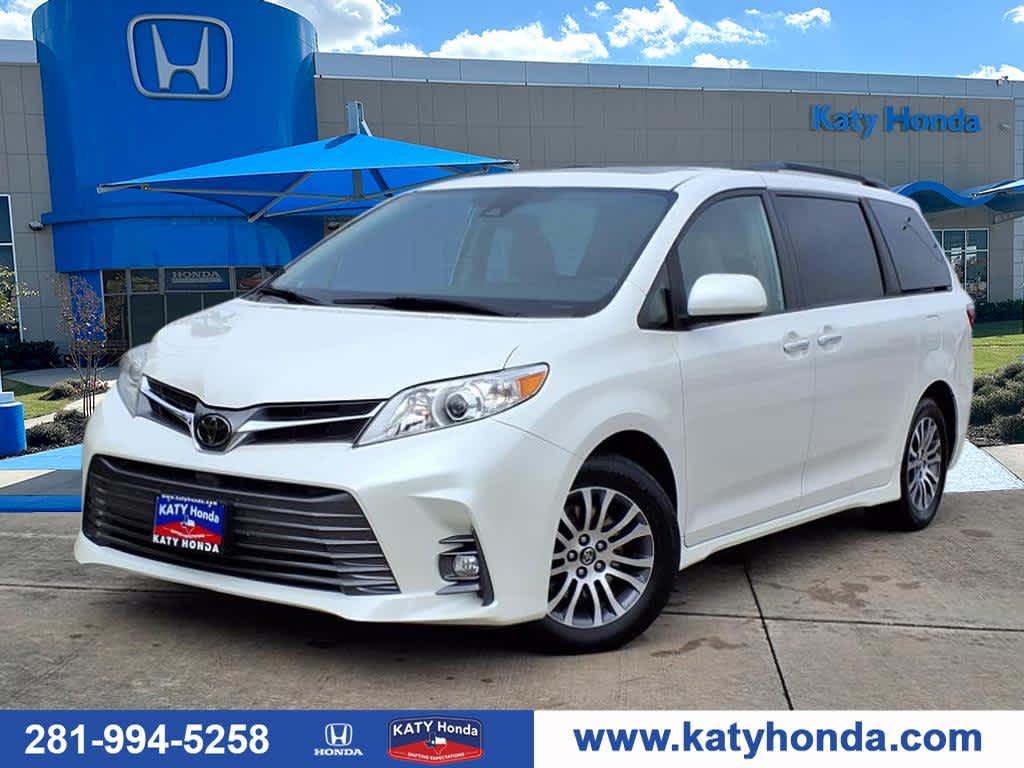 2019 Toyota Sienna XLE Premium