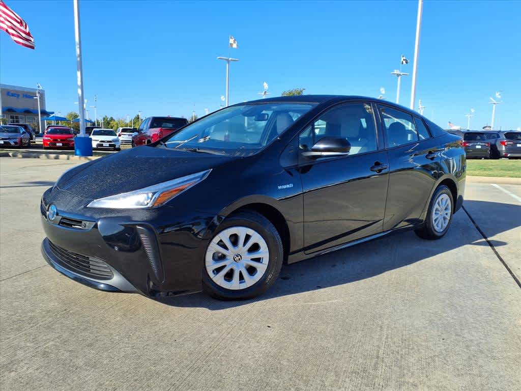 2022 Toyota Prius L Eco