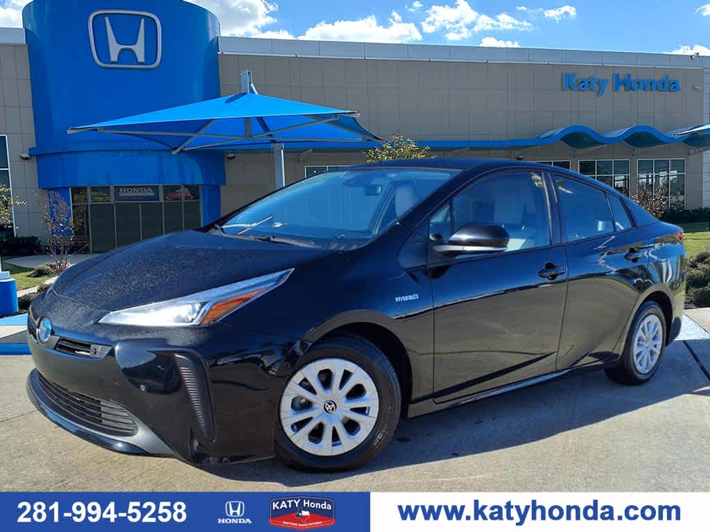 2022 Toyota Prius L Eco