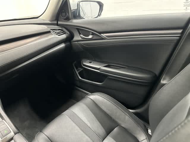 2019 Honda Civic Sedan photo 13 of 32