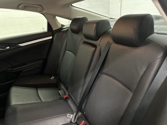 2019 Honda Civic Sedan photo 14 of 32