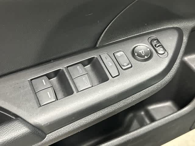 2019 Honda Civic Sedan photo 20 of 32