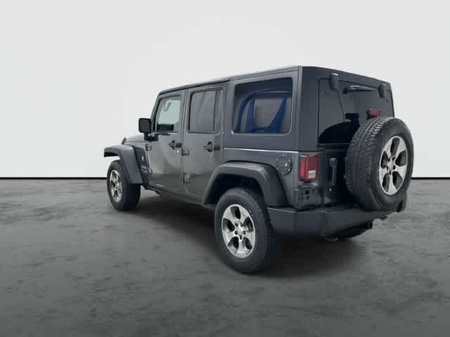 2018 Jeep Wrangler JK Unlimited photo 2 of 30