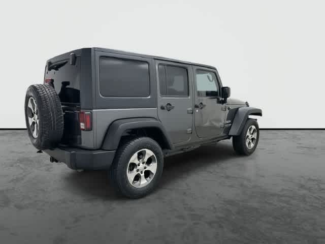 2018 Jeep Wrangler JK Unlimited photo 4 of 30