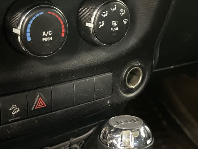 2018 Jeep Wrangler JK Unlimited photo 23 of 30