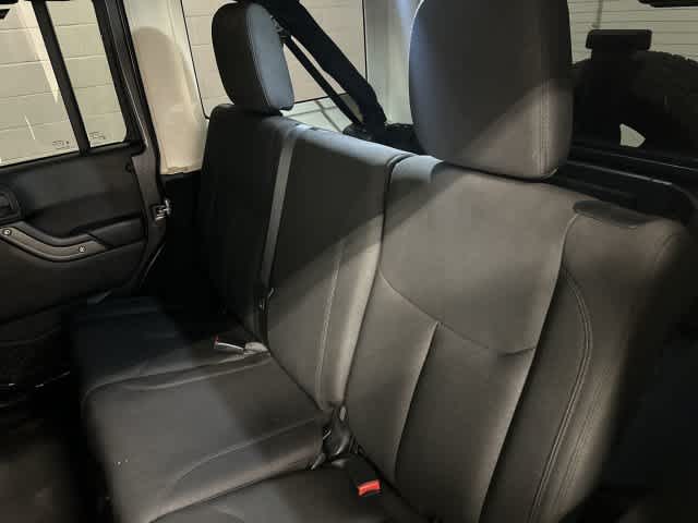 2018 Jeep Wrangler JK Unlimited photo 14 of 30