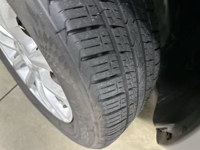 2020 Jeep Cherokee Latitude Diamond Black Crystal Pearlcoat at Auto Boutique Texas