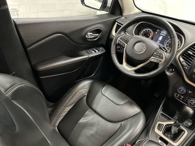 2016 Jeep Cherokee Limited Bright White Clearcoat at AutoNation USA Katy