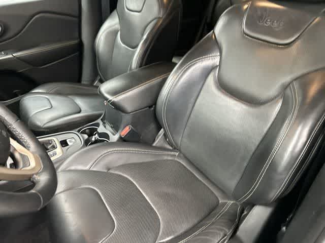 2016 Jeep Cherokee Limited Bright White Clearcoat at AutoNation USA Katy