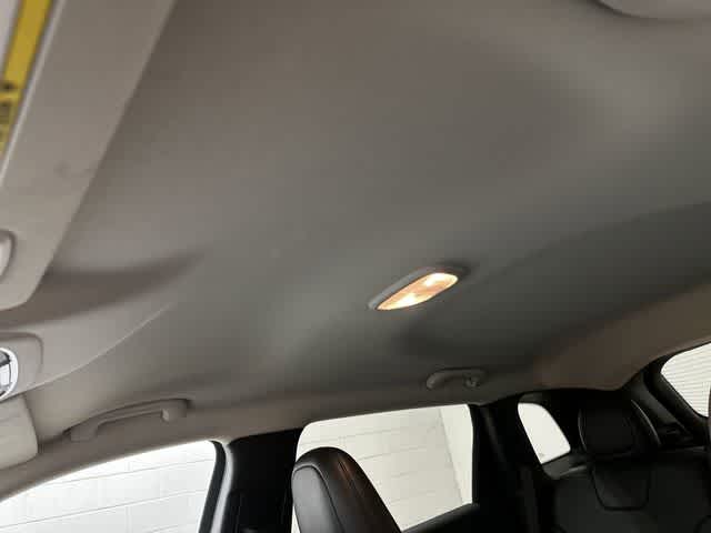 2016 Jeep Cherokee Limited Bright White Clearcoat at AutoNation USA Katy