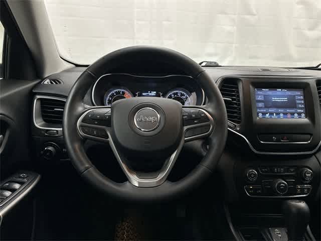 2019 Jeep Cherokee Latitude Plus Light Brownstone Pearlcoat at Turner Chevrolet