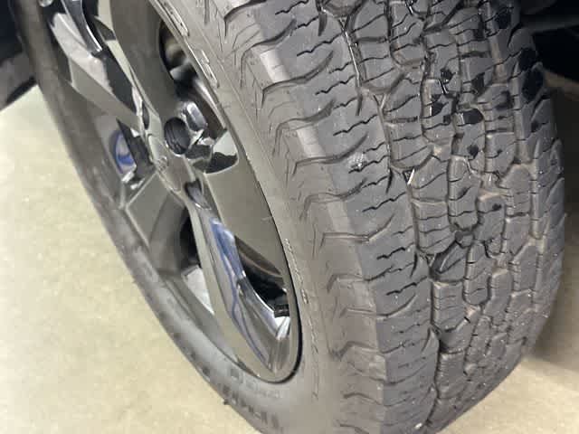 2019 Jeep Cherokee Altitude Diamond Black Crystal Pearlcoat at AutoNation USA Katy
