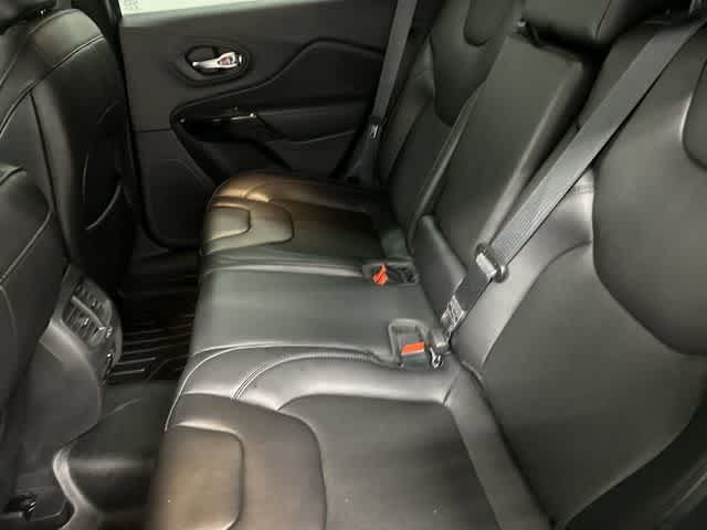 2019 Jeep Cherokee Altitude Diamond Black Crystal Pearlcoat at AutoNation USA Katy