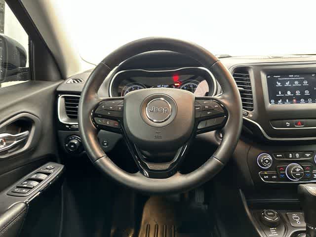 2019 Jeep Cherokee Altitude Diamond Black Crystal Pearlcoat at AutoNation USA Katy