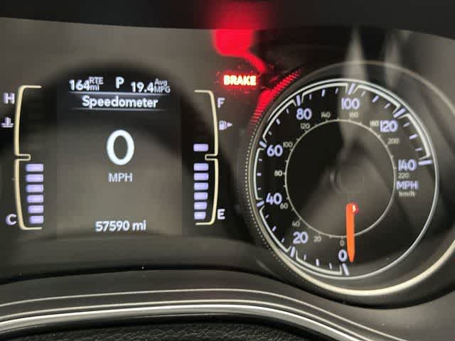 2019 Jeep Cherokee Altitude Diamond Black Crystal Pearlcoat at AutoNation USA Katy
