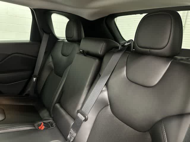 2019 Jeep Cherokee Altitude Diamond Black Crystal Pearlcoat at AutoNation USA Katy