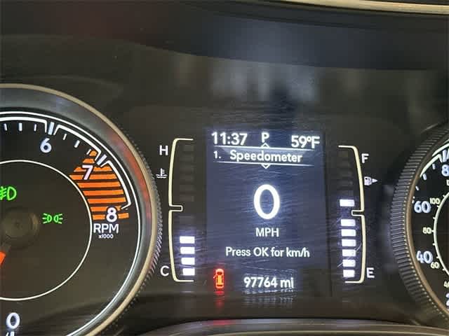 2019 Jeep Cherokee Latitude Plus Granite Crystal Metallic Clearcoat at Tomball Ford