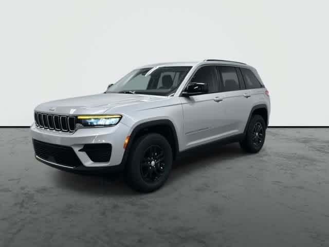 2024 Jeep Grand Cherokee photo 8 of 32