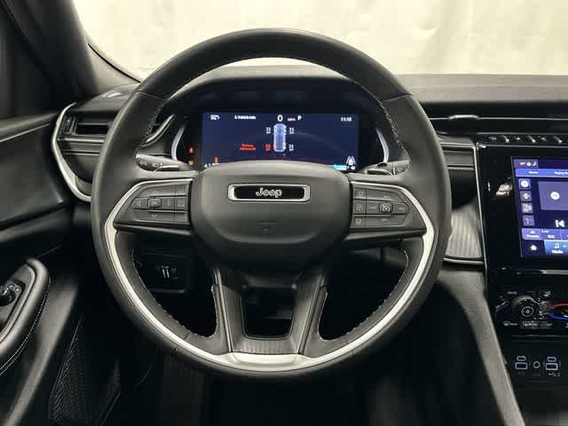 2024 Jeep Grand Cherokee Altitude Bright White Clearcoat at Lone Star Chevrolet