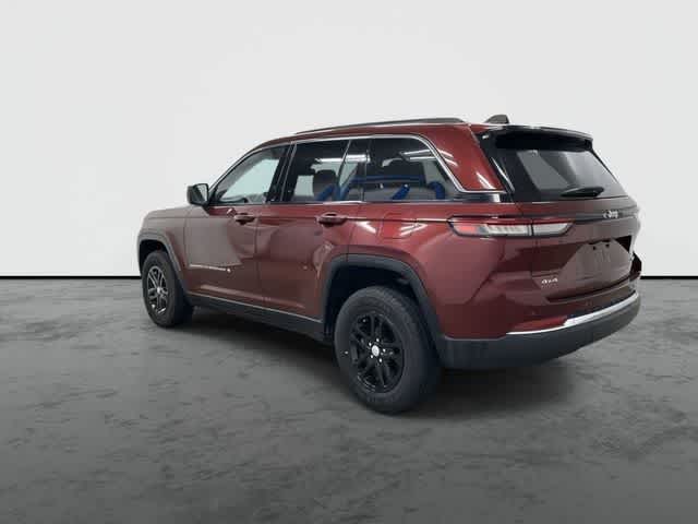 2023 Jeep Grand Cherokee Laredo - 8
