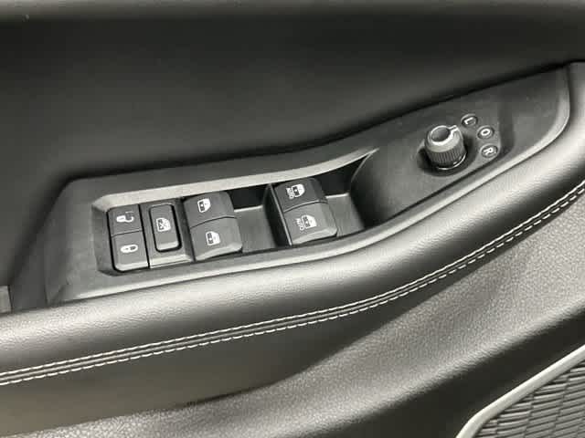 2024 Jeep Grand Cherokee 4xe photo 19 of 31