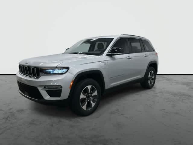 2024 Jeep Grand Cherokee 4xe photo 8 of 31