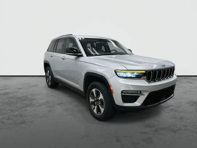2024 Jeep Grand Cherokee 4xe photo 6 of 31