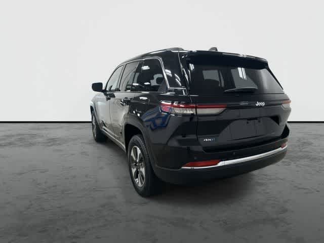 2024 Jeep Grand Cherokee 4xe  Diamond Black Crystal Pearlcoat at Mercedes-Benz of Houston North