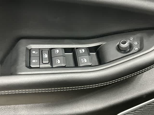 2024 Jeep Grand Cherokee 4xe  Diamond Black Crystal Pearlcoat at Mercedes-Benz of Houston North