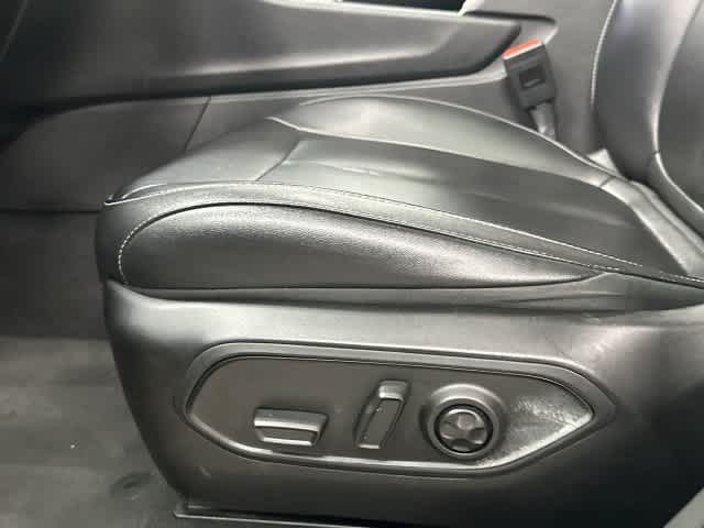 2024 Jeep Grand Cherokee 4xe photo 27 of 33