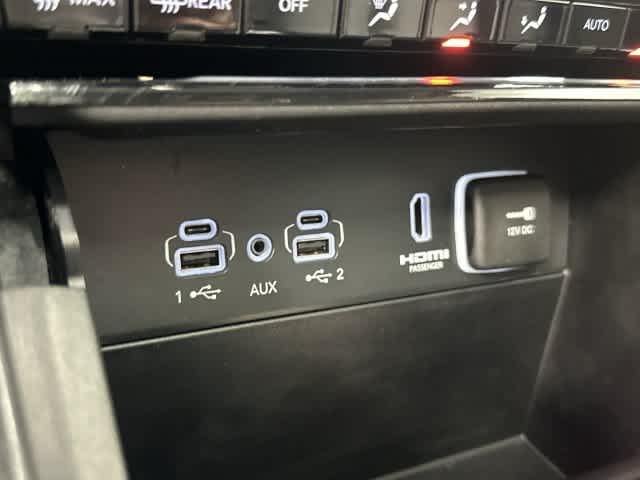 2024 Jeep Grand Cherokee 4xe photo 26 of 33